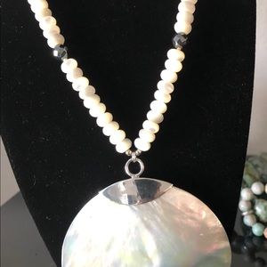 Cream Shell Rondelle Necklace main image 0